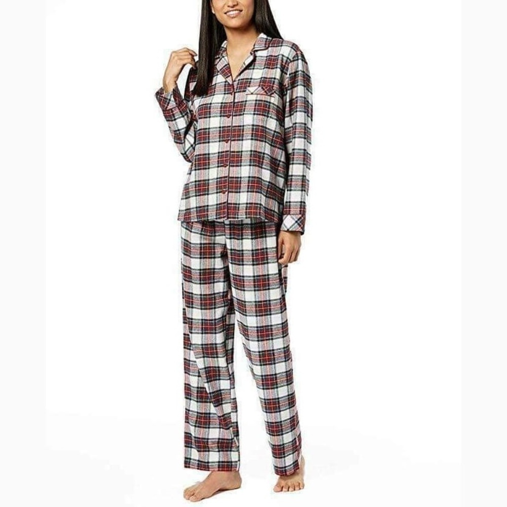 Macy’s Plaid Pajama‎ Top and Pant Set Size XXL